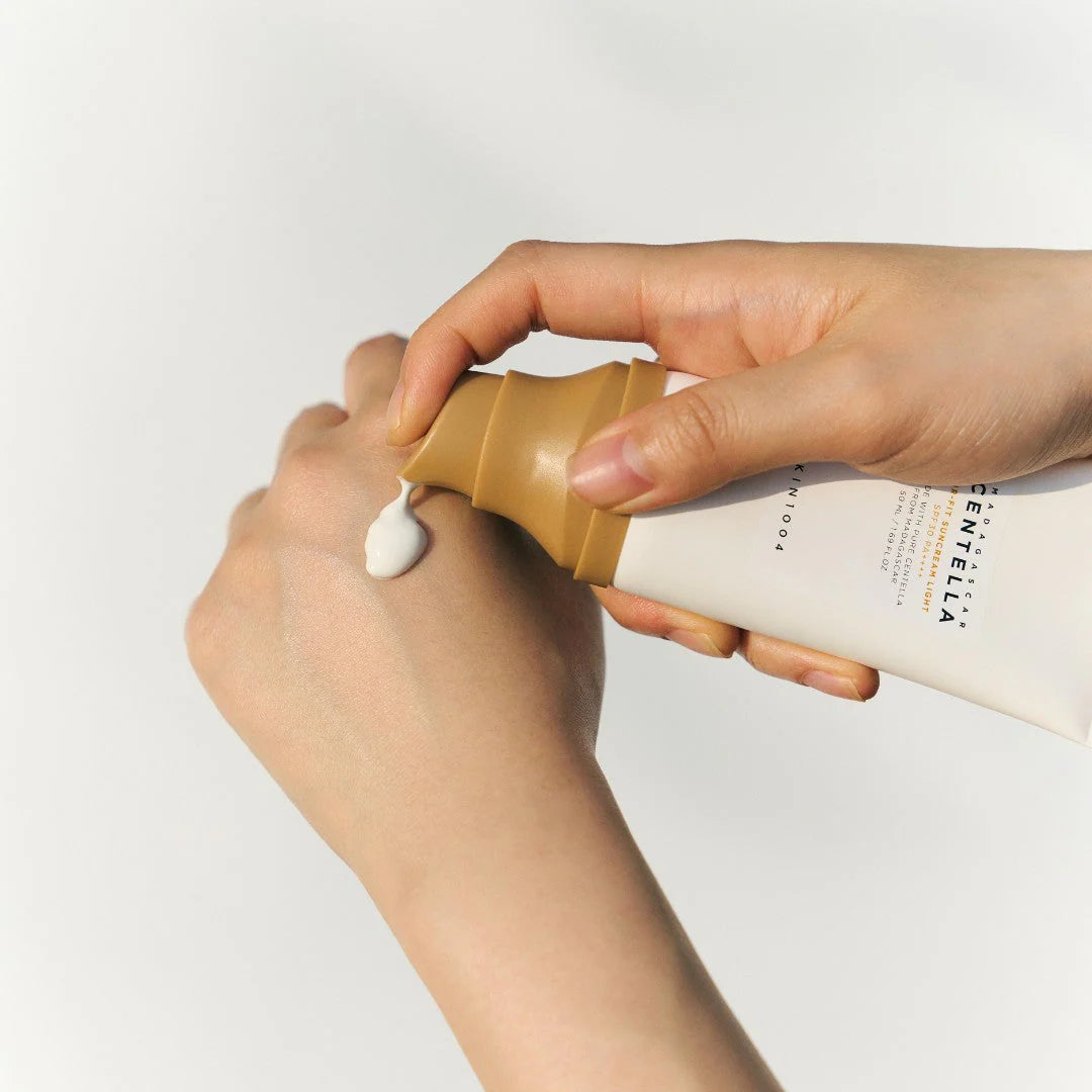 SKIN1004 Madagascar Centella Air-Fit Suncream Light